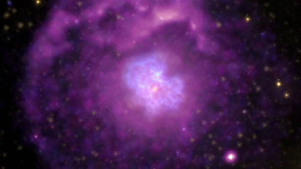 "NASA, Chandra X-Işını Gözlemevi'nin 25. yılına özel gizemli uzay görüntülerini paylaştı 6