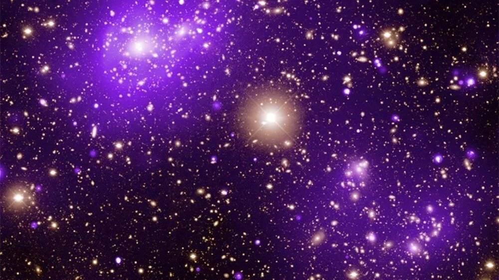 "NASA, Chandra X-Işını Gözlemevi'nin 25. yılına özel gizemli uzay görüntülerini paylaştı 1