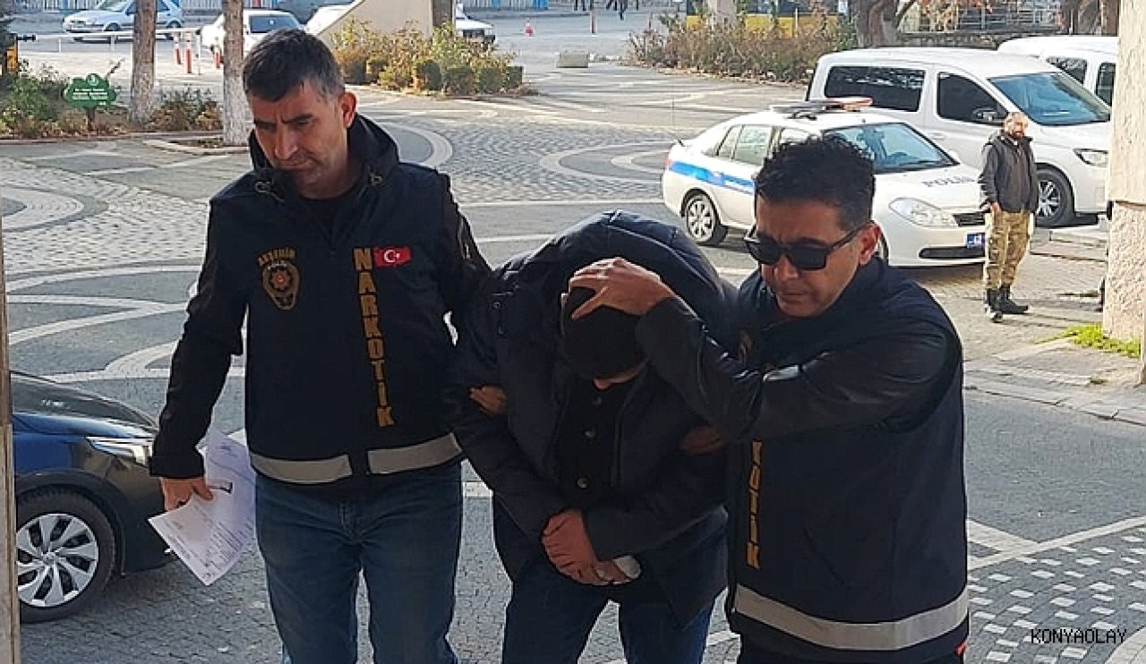 Konya'da uygulama noktasında durdurulan araçtan uyuşturucu çıktı