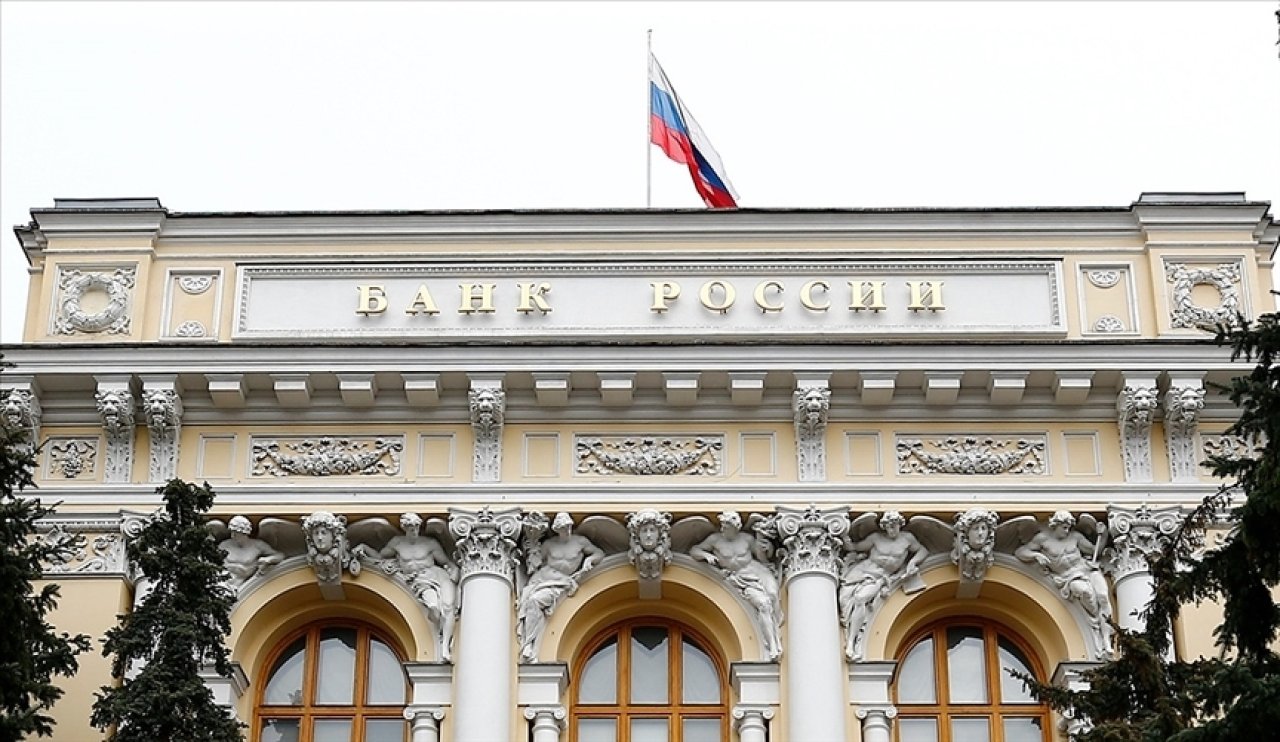 Rusya Merkez Bankası, Ocak 2024'te döviz piyasasına dönüyor
