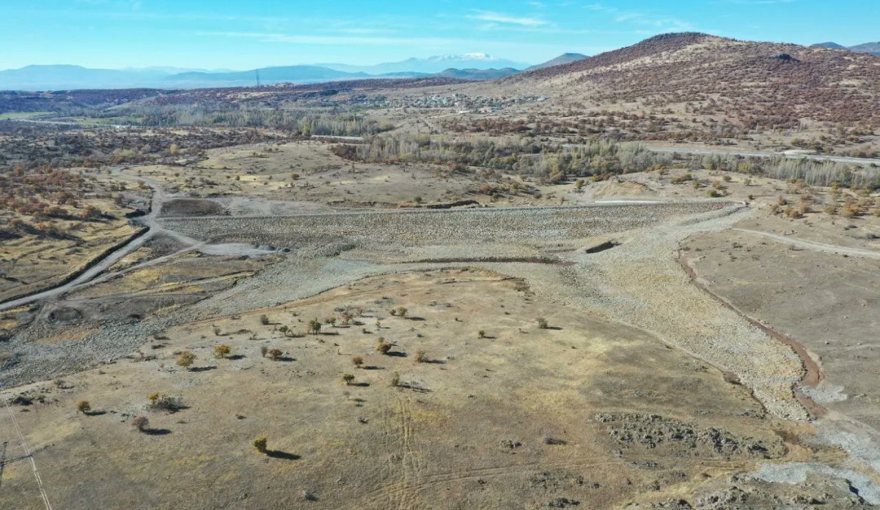 Konya’da tamamlanması beklenen gölette son durum: Tarım arazileri suya kavuşacak
