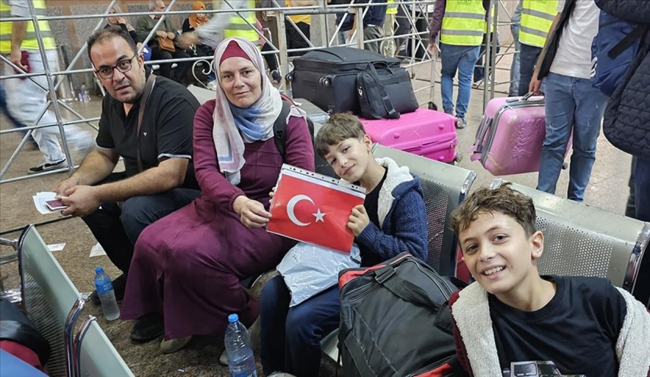 Türk vatandaşları Gazze'den tahliye ediliyor