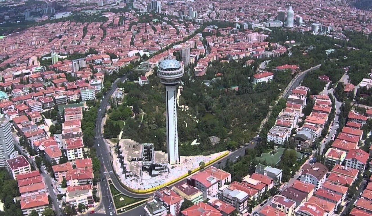 Türkiye'nin başkenti ve 2. büyükşehri Ankara'da turistlerin ilgisini çeken yerler...