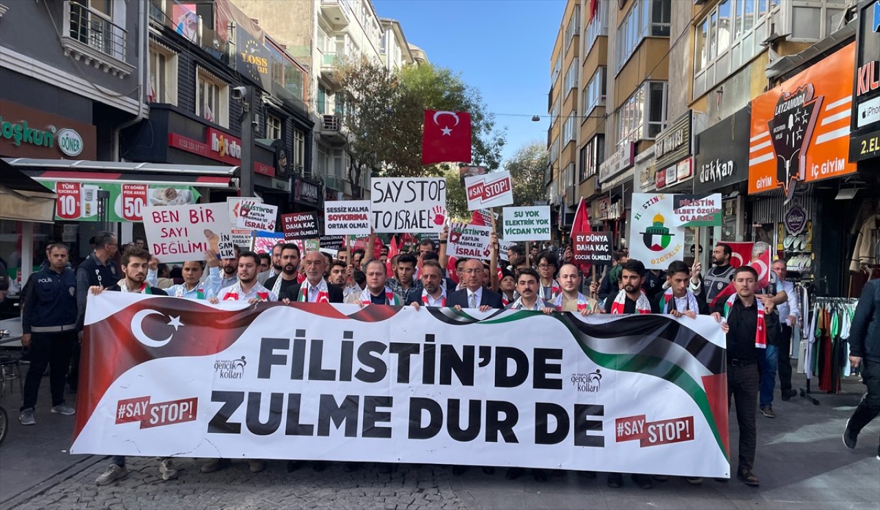 Konya'da İsrail'e yönelik protesto