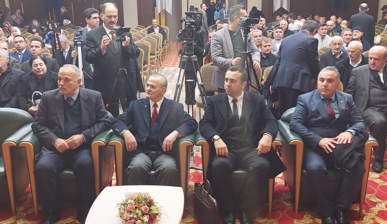 Yazar Akgül, Konya'da konuştu: Filistinliler Türkiye'yi savunuyor