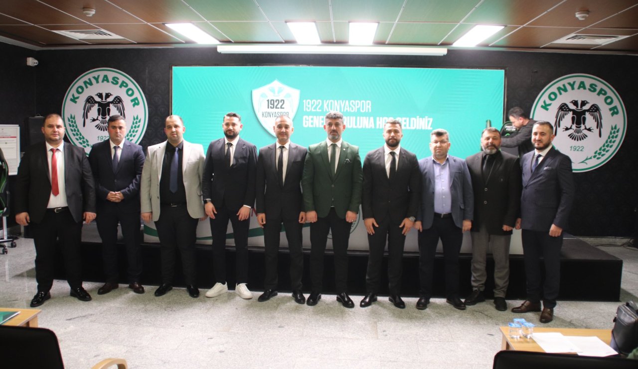 1922 Konyaspor yönetimi görev dağılımını belirledi