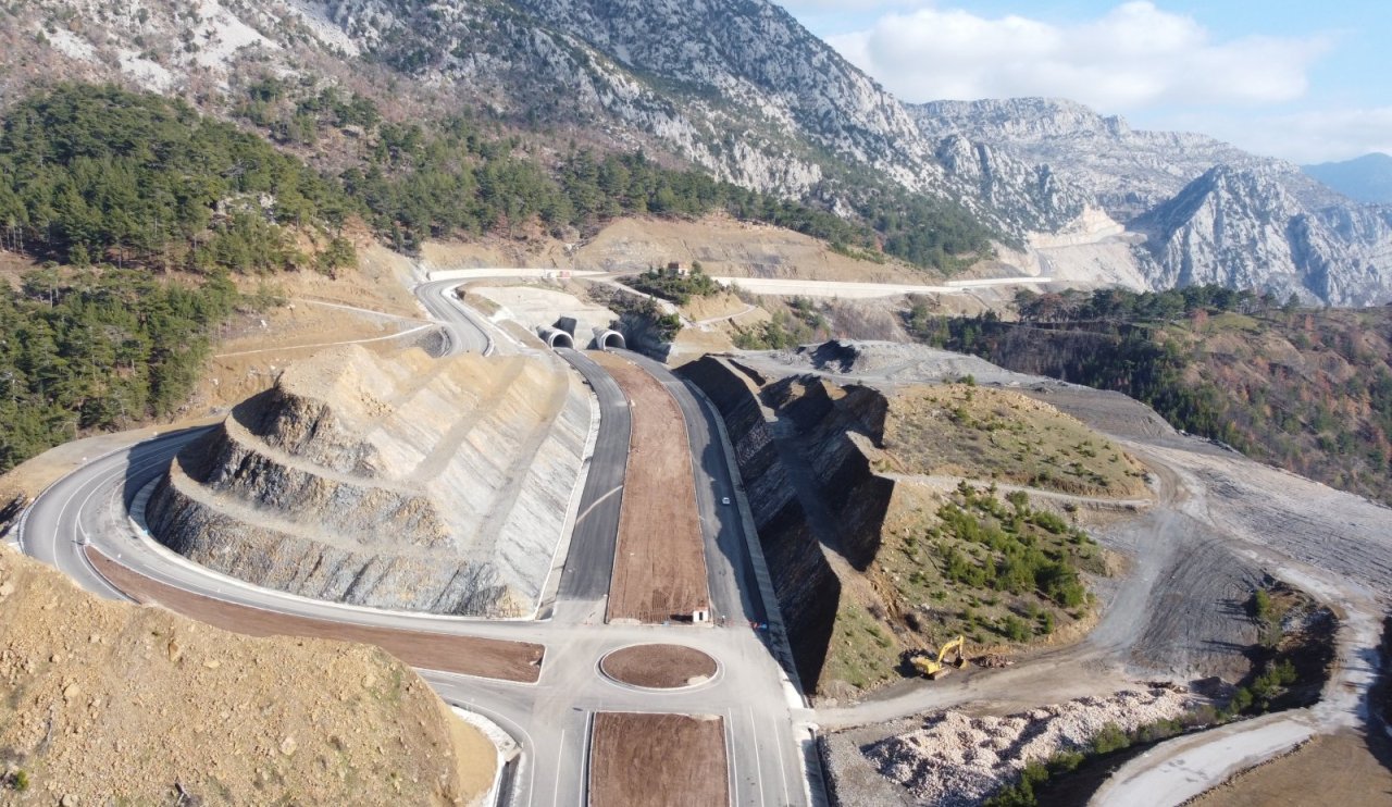 Konya- Antalya yolunda o tünel ulaşıma kapatıldı!