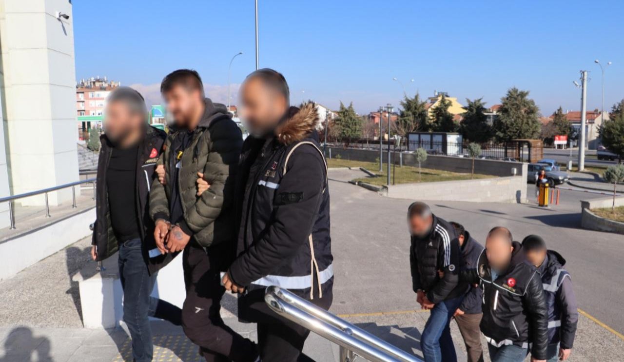 Karaman'da Çeşitli Suçlardan Aranan 19 Şüpheli Yakalandı
