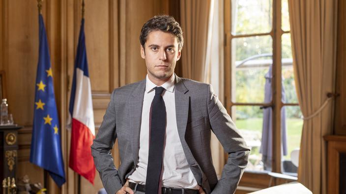 Fransa'nın ilk eşcinsel Başbakanı,  sevgilisini bakan yaptı!