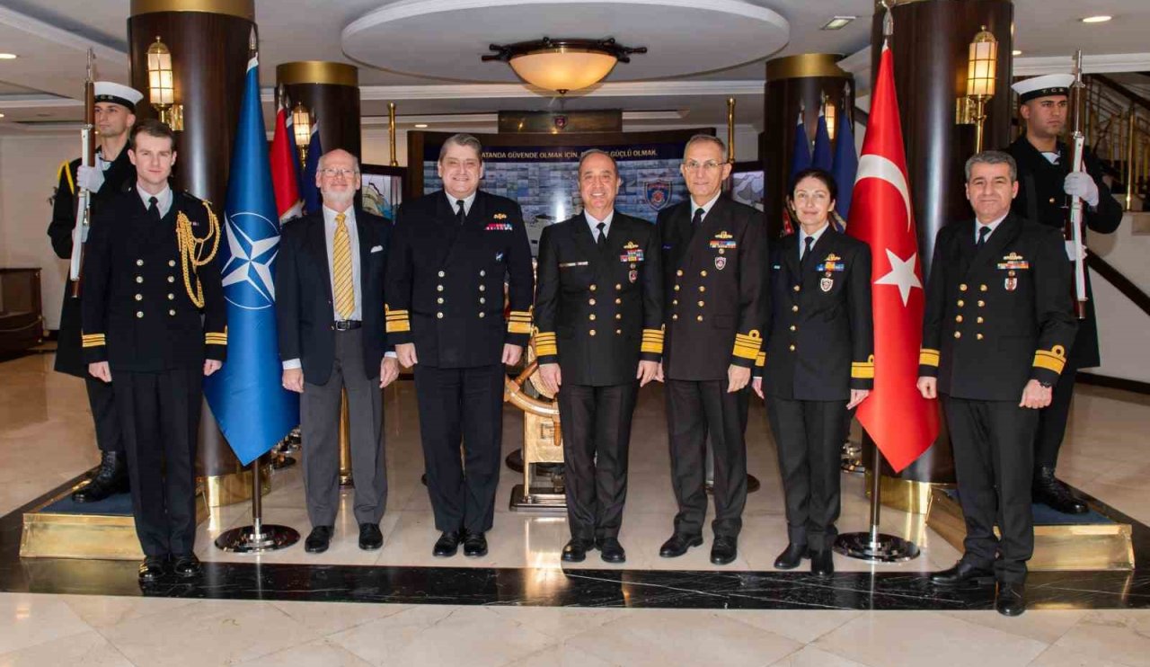 NATO MARCOM Komutanı Utley, Deniz Kuvvetleri Komutanlığını ziyaret etti
