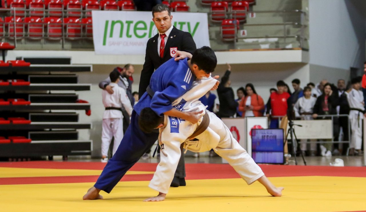Konya'da judo heyecanı yaşandı