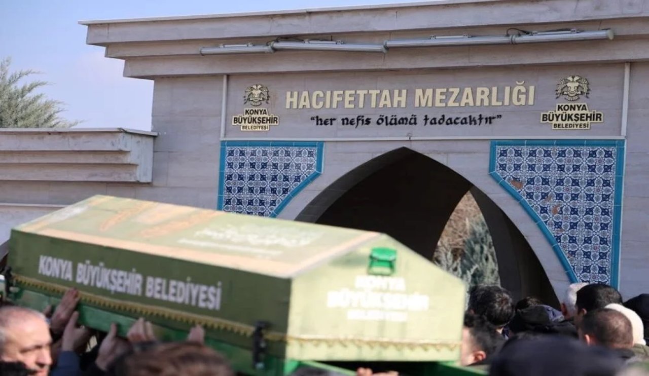 Böcek ilacı faciasında hayatını kaybeden Ahmet Enes toprağa verildi