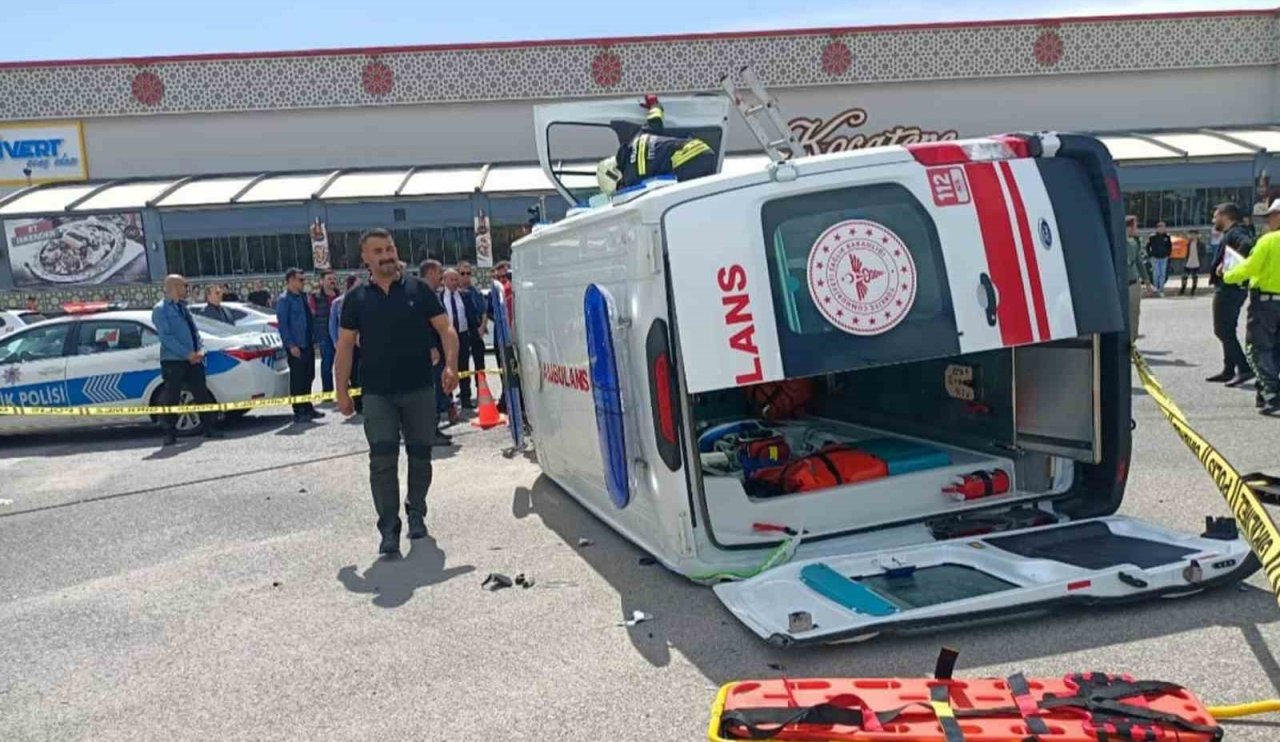 Ambulans hasta nakli yaparken başına felaket geldi!