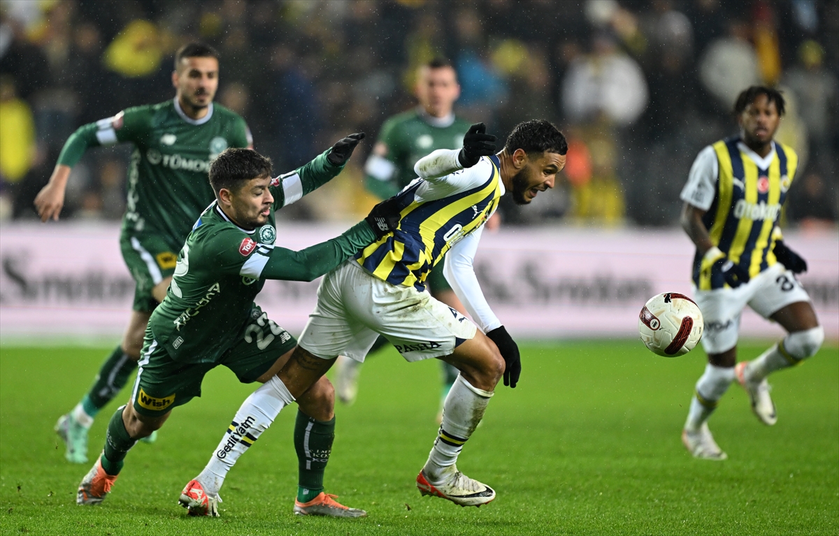 Konyaspor'un Sivasspor ve Fenerbahçe maçlarının programı açıklandı