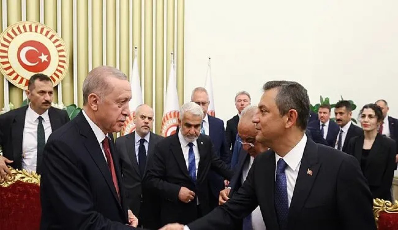Erdoğan, Özel ile görüşüyor