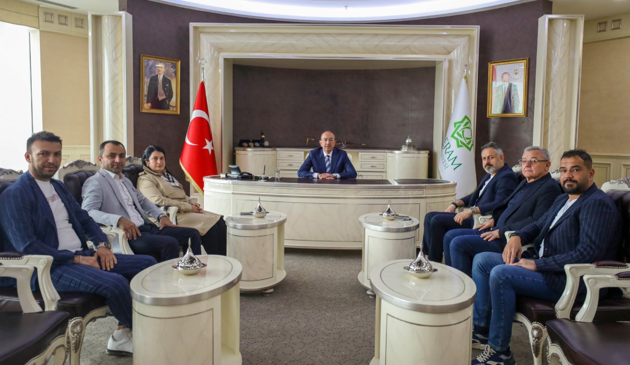 Konyaspor yönetimi ile Başkan Kavuş bir araya geldi