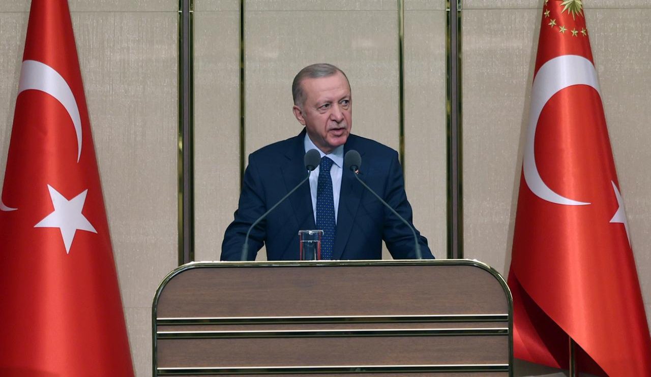 Erdoğan İsrail'e işaret ederek, "Biz o kapıyı kapattık" dedi...