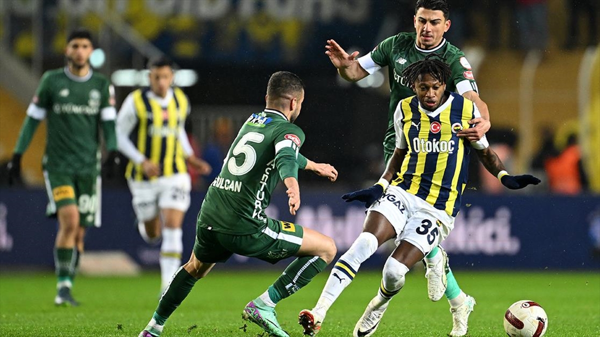 Fenerbahçe, Konyaspor maçı için geliyor! İşte rakipten son bilgiler