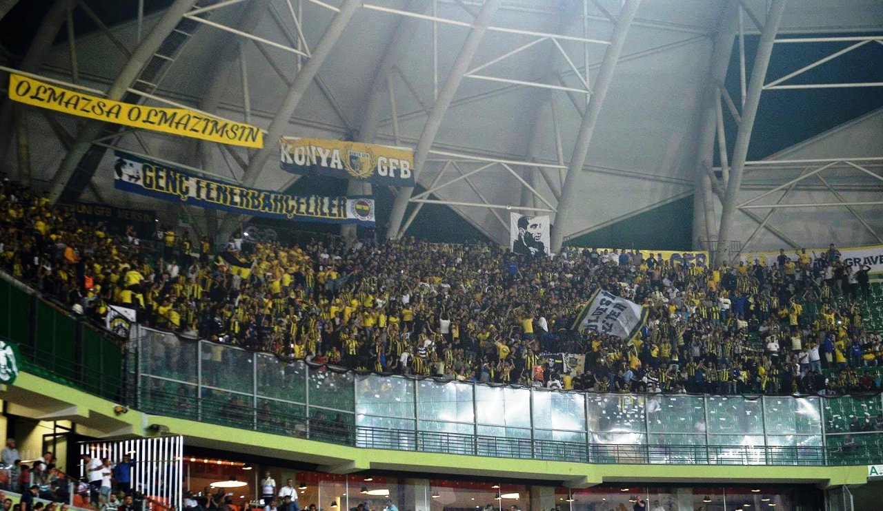 Fenerbahçe taraftarı, 1001 TL’lik biletleri tüketti! Konyaspor da önemli bir gelir elde etti