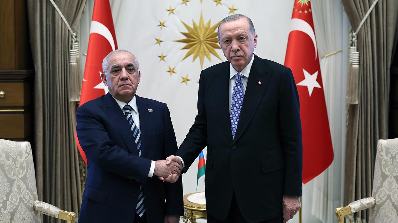 Cumhurbaşkanı Erdoğan Azerbaycan Başbakanı Asadov'u kabul etti! Ermenistan problemi mi masaya yatırılıyor?