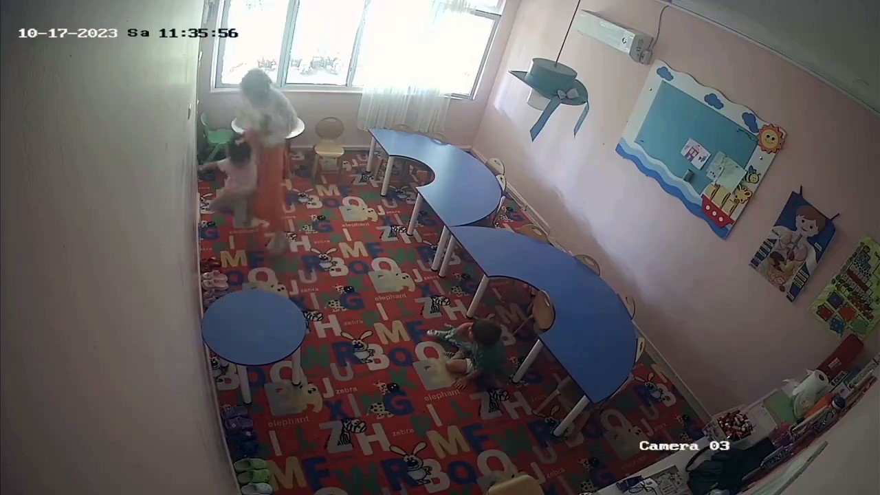 Kreş müdürünün çocuklara uyguladığı şiddet kameraya yansıdı! [VİDEO HABER]