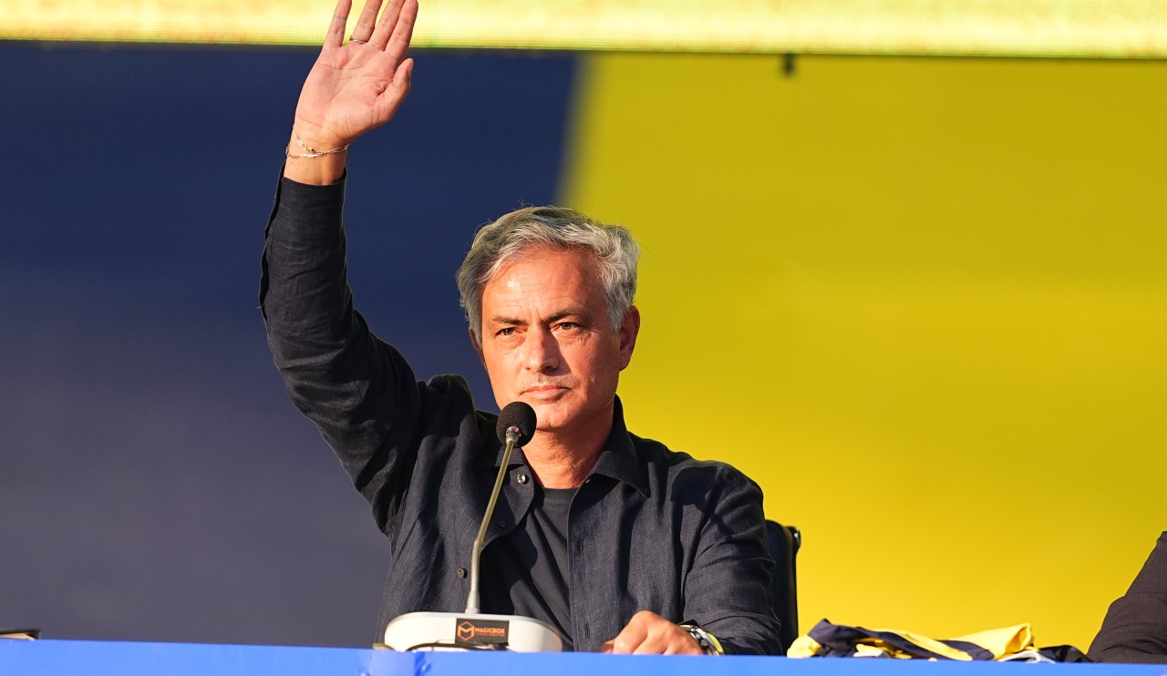 Fenerbahçe'de Mourinho imzayı attı! İşte ilk sözleri