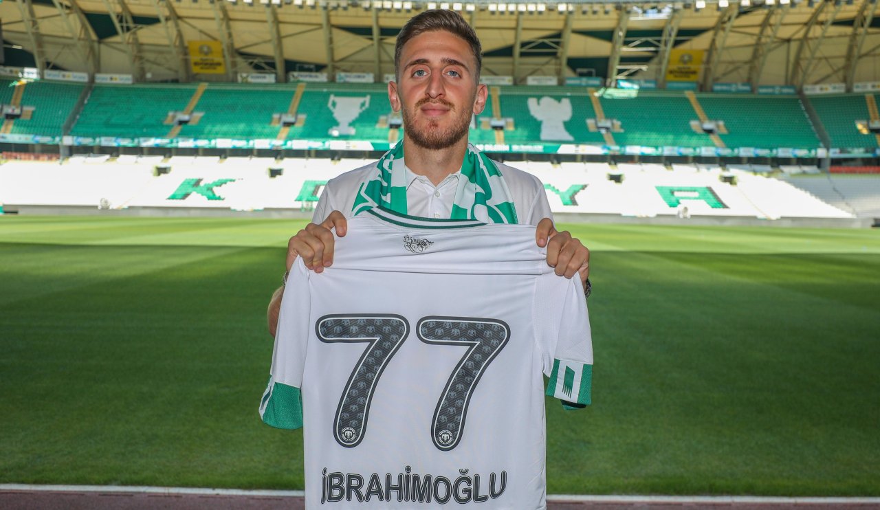 Konyaspor'da 7. transfer! Gurbetçi oyuncu da imzaladı
