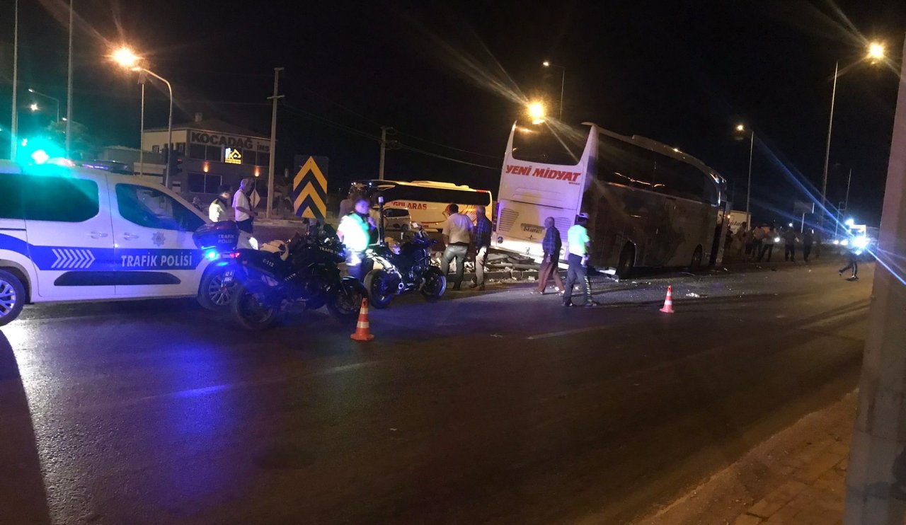 Konya'da iki yolcu otobüsü çarpıştı! Kazada mucize gerçekleşti...