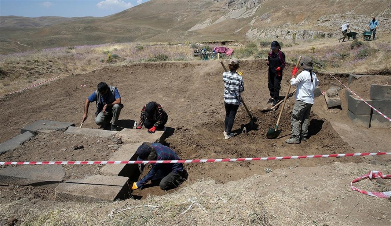 Tarihe yeni dokunuş! Buluntular ortaya çıktı...