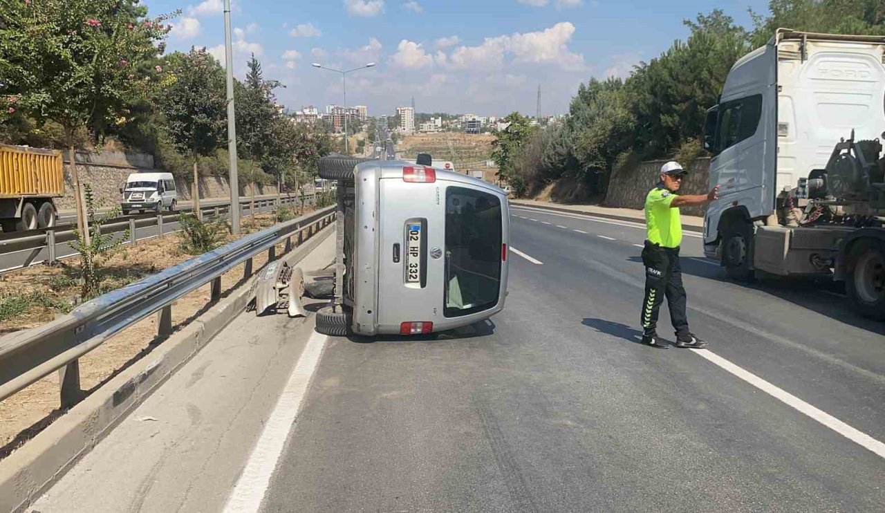 Otomobil takla attı! Can kaybı var mı?