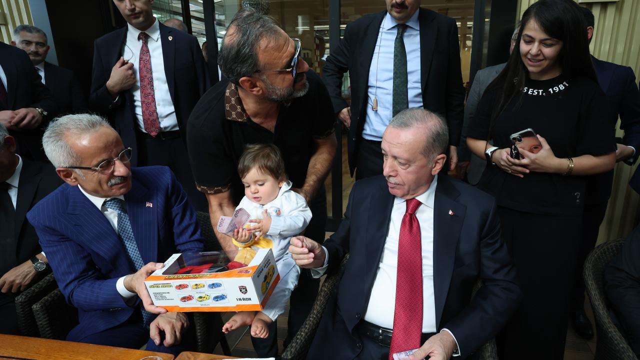 Cumhurbaşkanı Erdoğan'dan sıcak süpriz