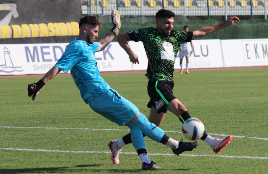 1922 Konyaspor, deplasmanında farklı mağlup