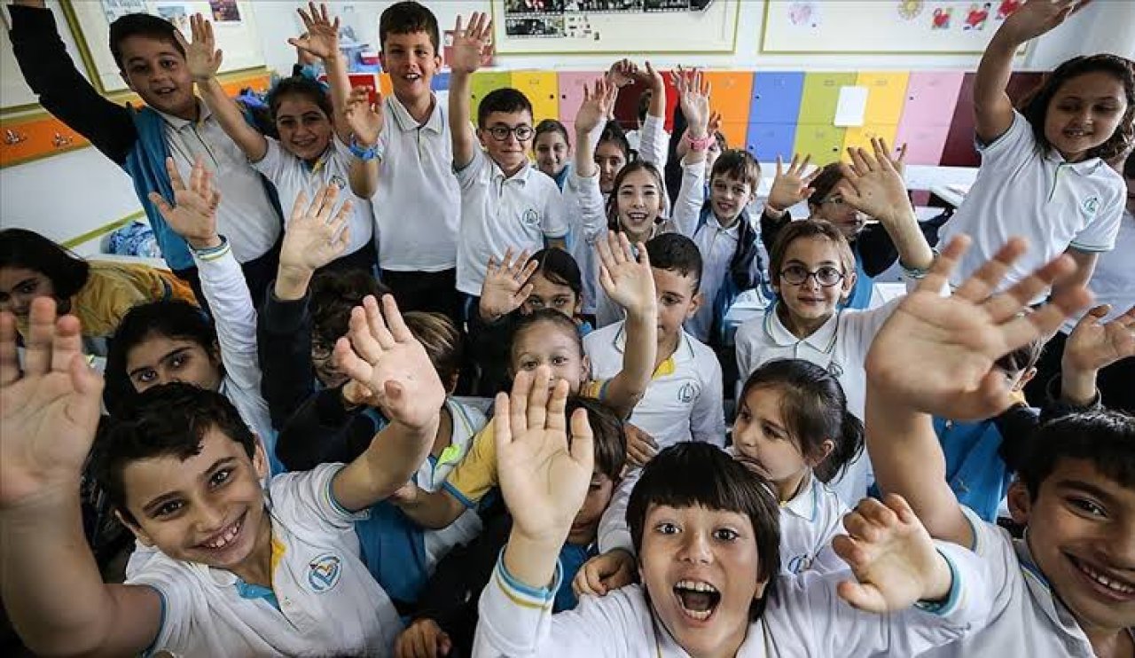 Tatil günleri belli oldu! MEB’den 9 gün tatil müjdesi geldi