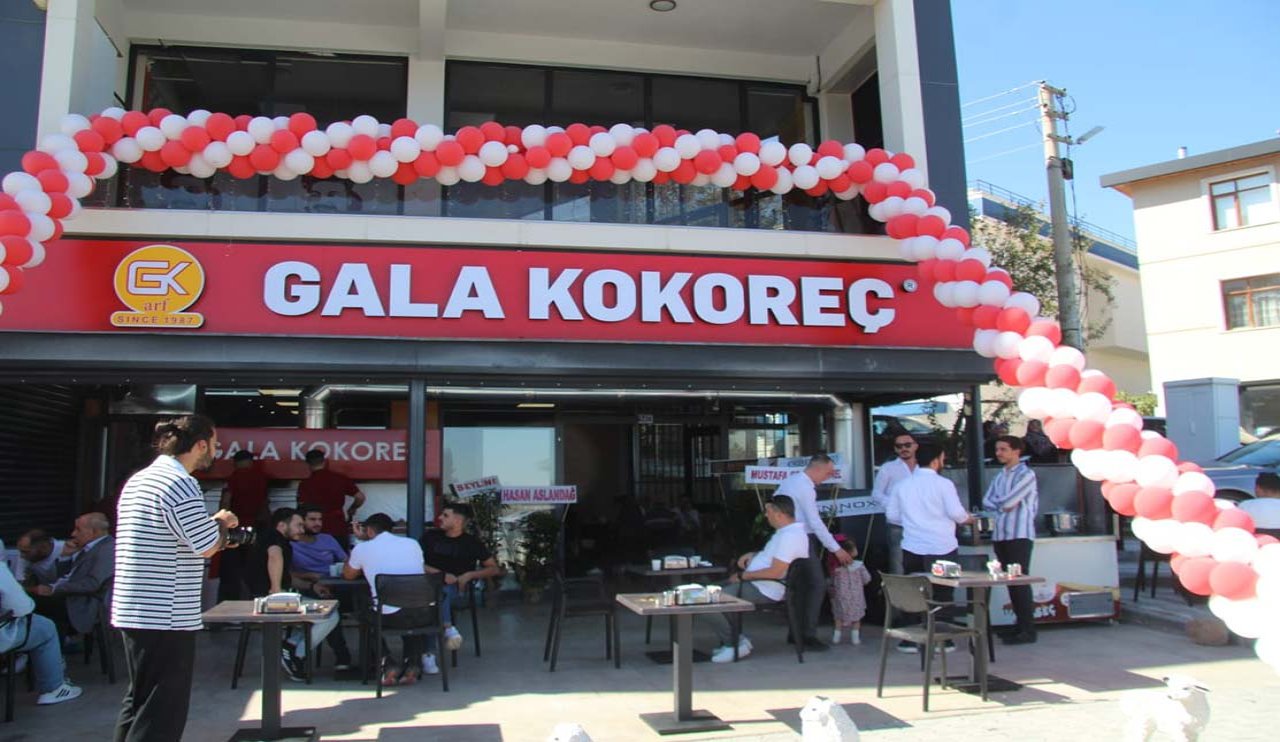 Gala Kokoreç hizmete açıldı