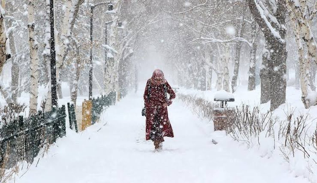 Kar yağışı geliyor!  Kışlıkları çıkarın, sobaları hazırlayın