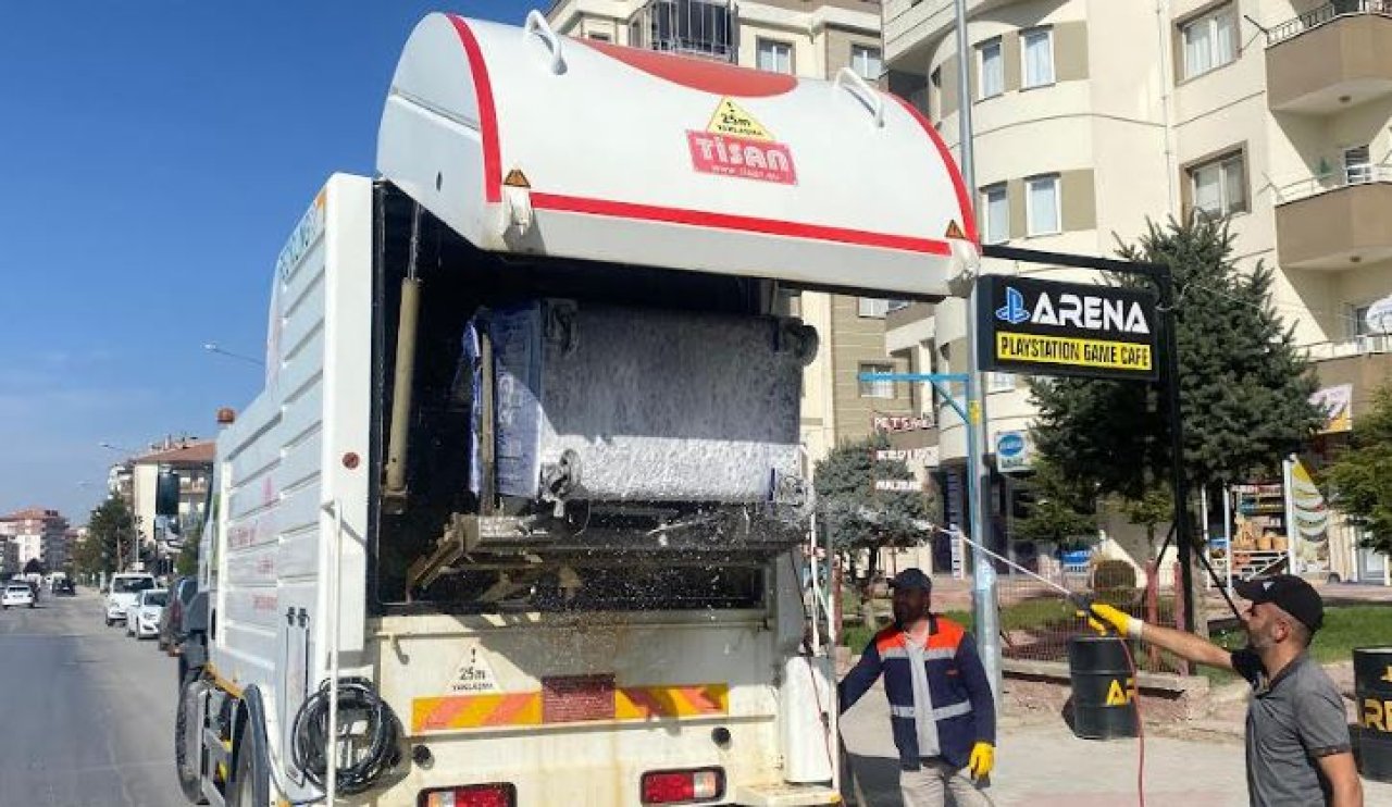 Ereğli'de temizlik çalışmaları gece gündüz devam ediyor!