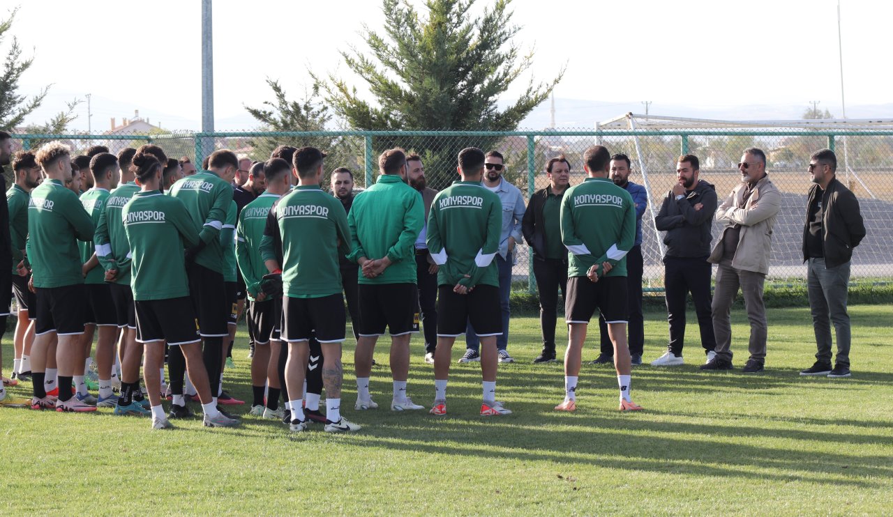 Konyaspor Başkanı Ömer Korkmaz'dan sürpriz ziyaret! Motivasyon konuşması yaptı