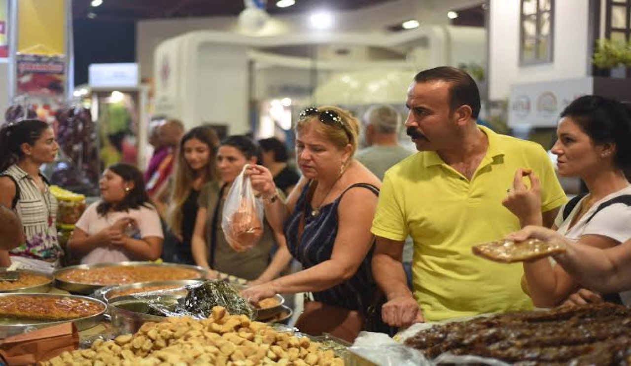 Lezzet avcıları Konya’daki bu etkinlik sizleri bekliyor!  3 kilo sucuk 1200 TL‘den satılıyor