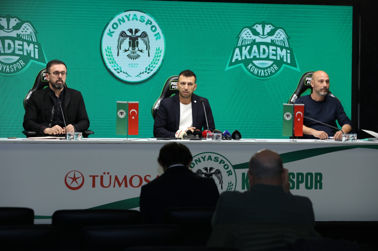 Konyaspor altyapısında yeni planlama anlatıldı! İşte üreten Konyaspor modelinin ayrıntıları