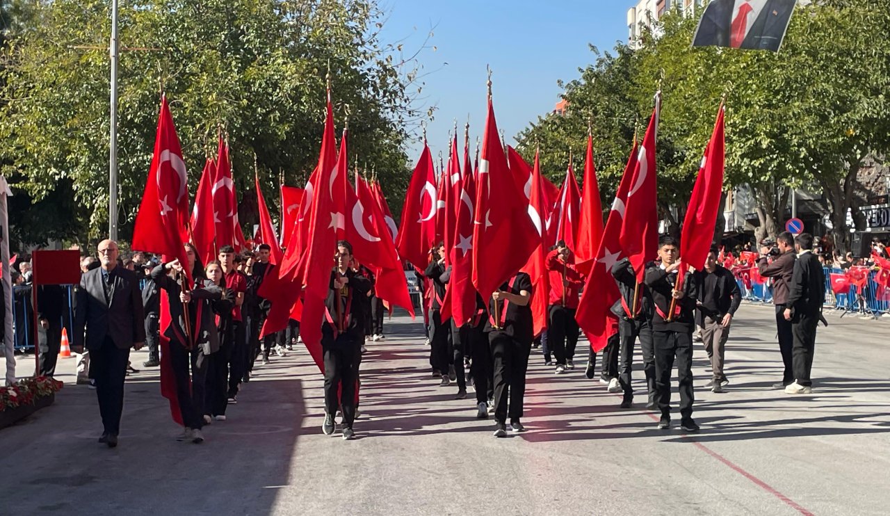 Konya kalbi ATA ATA Cumhuriyet’i kutladı