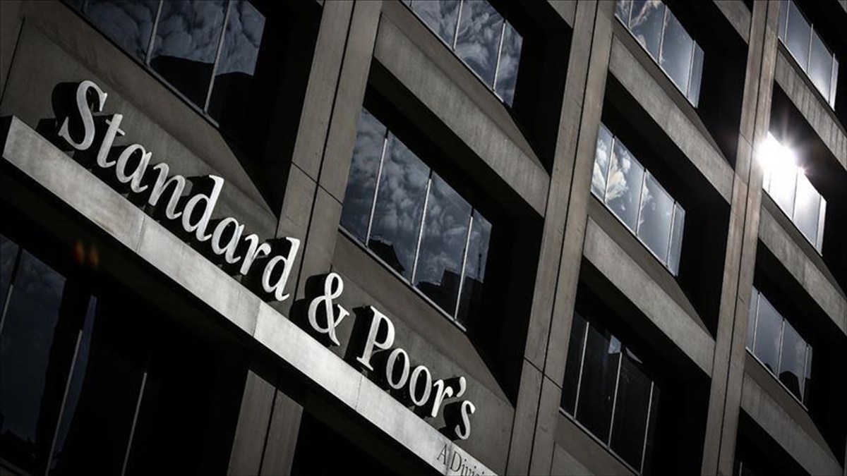 S&P'den Türkiye’ye yeşil ışık! Kredi notu yükseldi