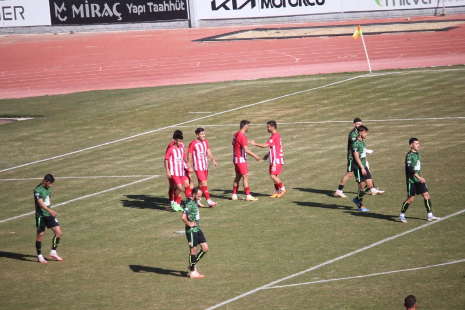 1922 Konyaspor, yenilgi serisine son veremedi! Yavru Kartal, ateşle oynuyor