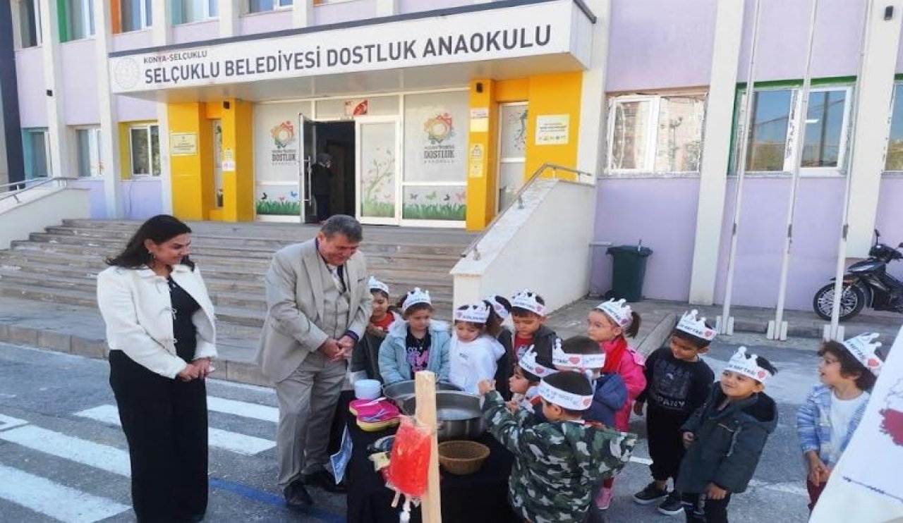 Kızılay Haftası'nda Konya'da duyarlı etkinlik