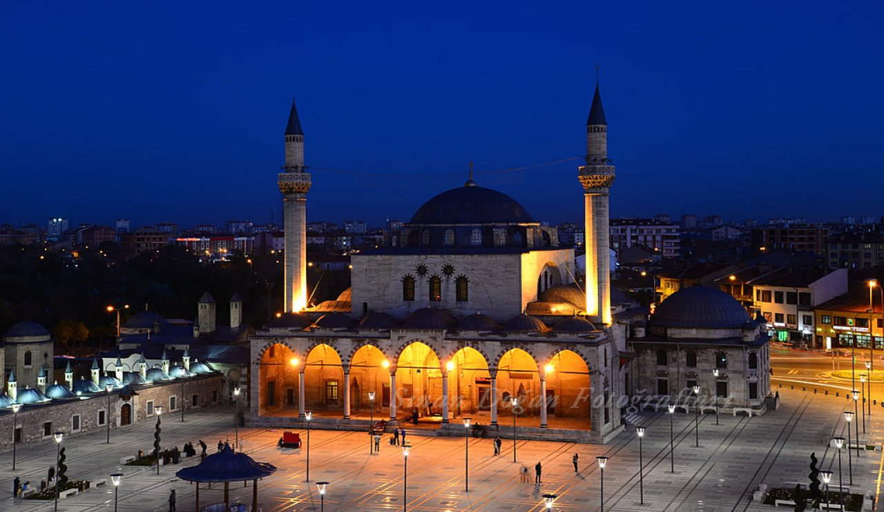 Konya namaz vakitleri (19 Kasım 2024)