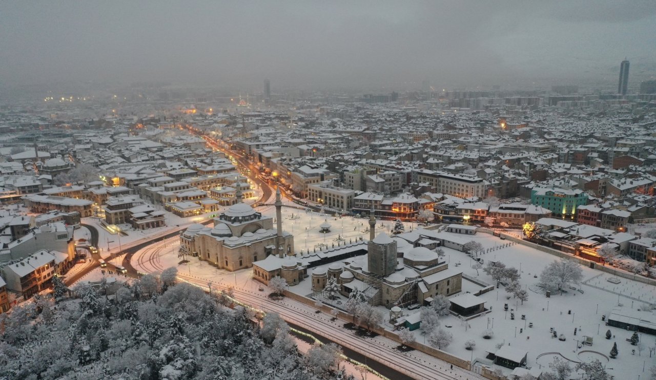 Konya’da bugün hava nasıl olacak? Kar yağışı devam edecek mi?