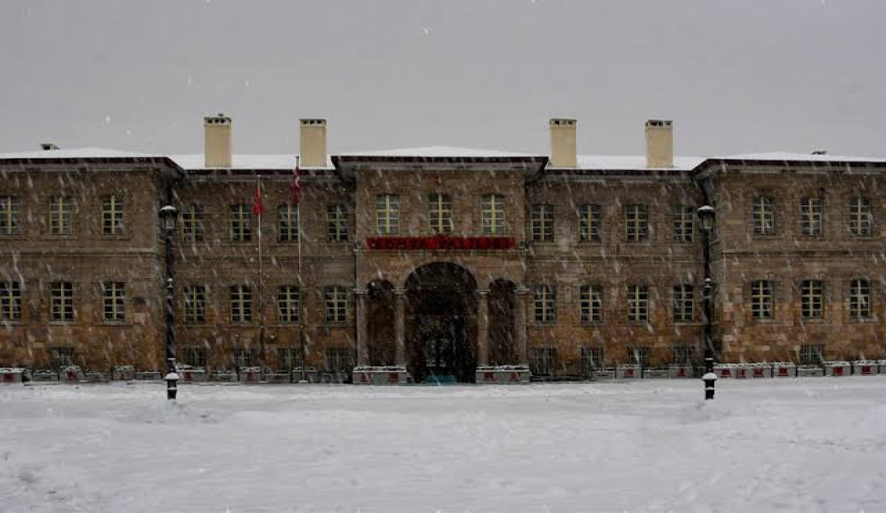 Konya Valiliği duyurdu! Merkez ve diğer ilçelerde okullar tatil mi?