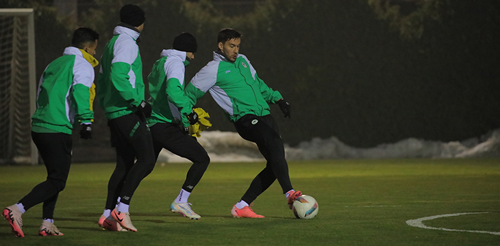 Konyaspor'da gözler Kepez maçında! Mesai başladı