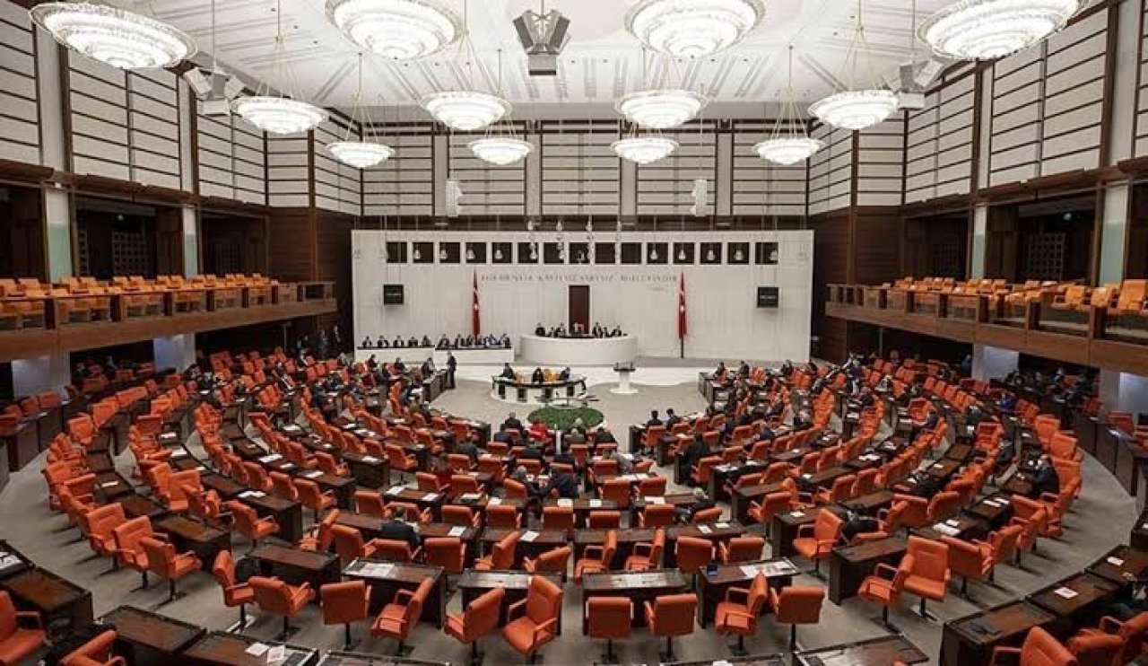 Vatandaşlardan dikkat çeken TBMM talepleri: Asgari ücret ve nüfus kontrolü gündemde