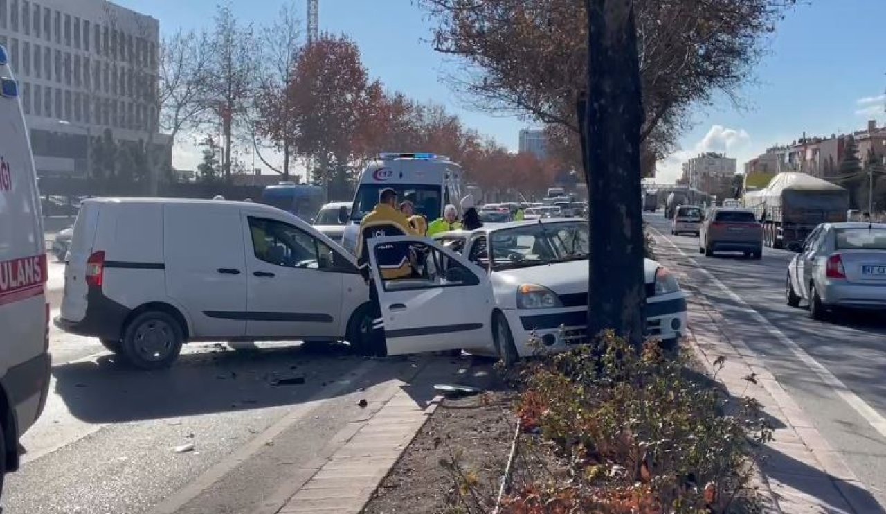 Konya otogar kavşağında feci kaza!