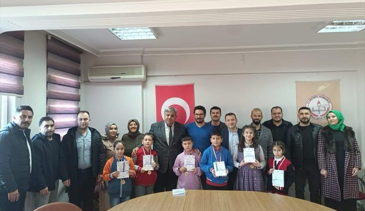 Konya'da öğrenci kaleminden gelen öyküler kitap oldu